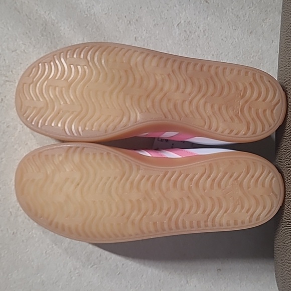 Adidas Women's White and Pink Sneakers - Picture 3 of 4